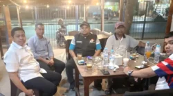 Duduk Bersama di Warkop, Kadis TPHBun Sulsel dan REPRO Maros Bahas Transparansi Aset Pabrik Benih Jagung